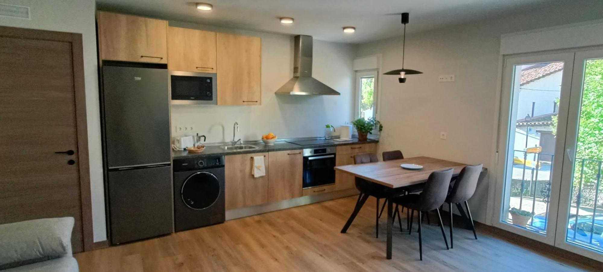 Apartamentos El Puente Covarrubias Eksteriør bilde